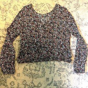 Floral Loft cropped Blouse, size Medium
